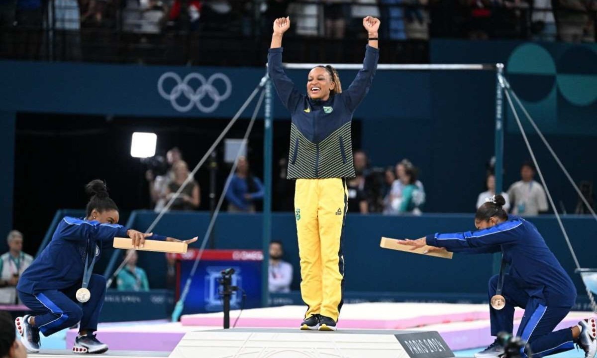 Rebeca Andrade ganhou uma medalha de ouro na competição de solo nas Olimpíadas de Paris  -  (crédito: Leandro Couri/EM/D.A Press)