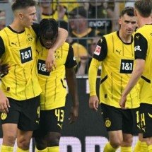 Borussia venceu por 2 a 0 na estreia do Campeonato Alemão  -  (crédito: Foto: Ina Fassbender/AFP via Getty Images)