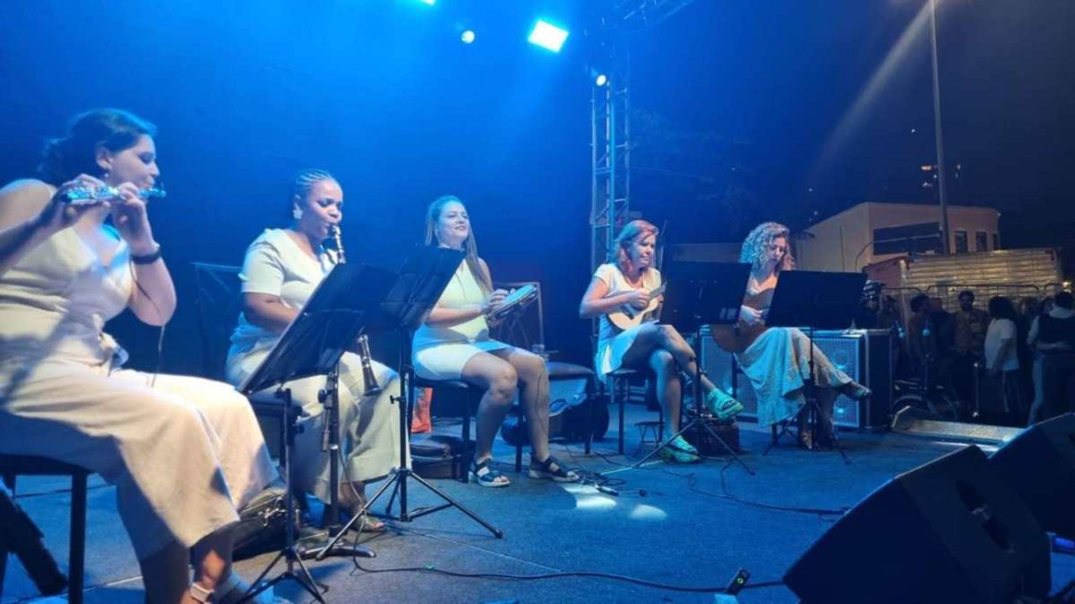 Chorosas homenageia Chiquinha Gonzaga com show inspirador na Praça do Samba