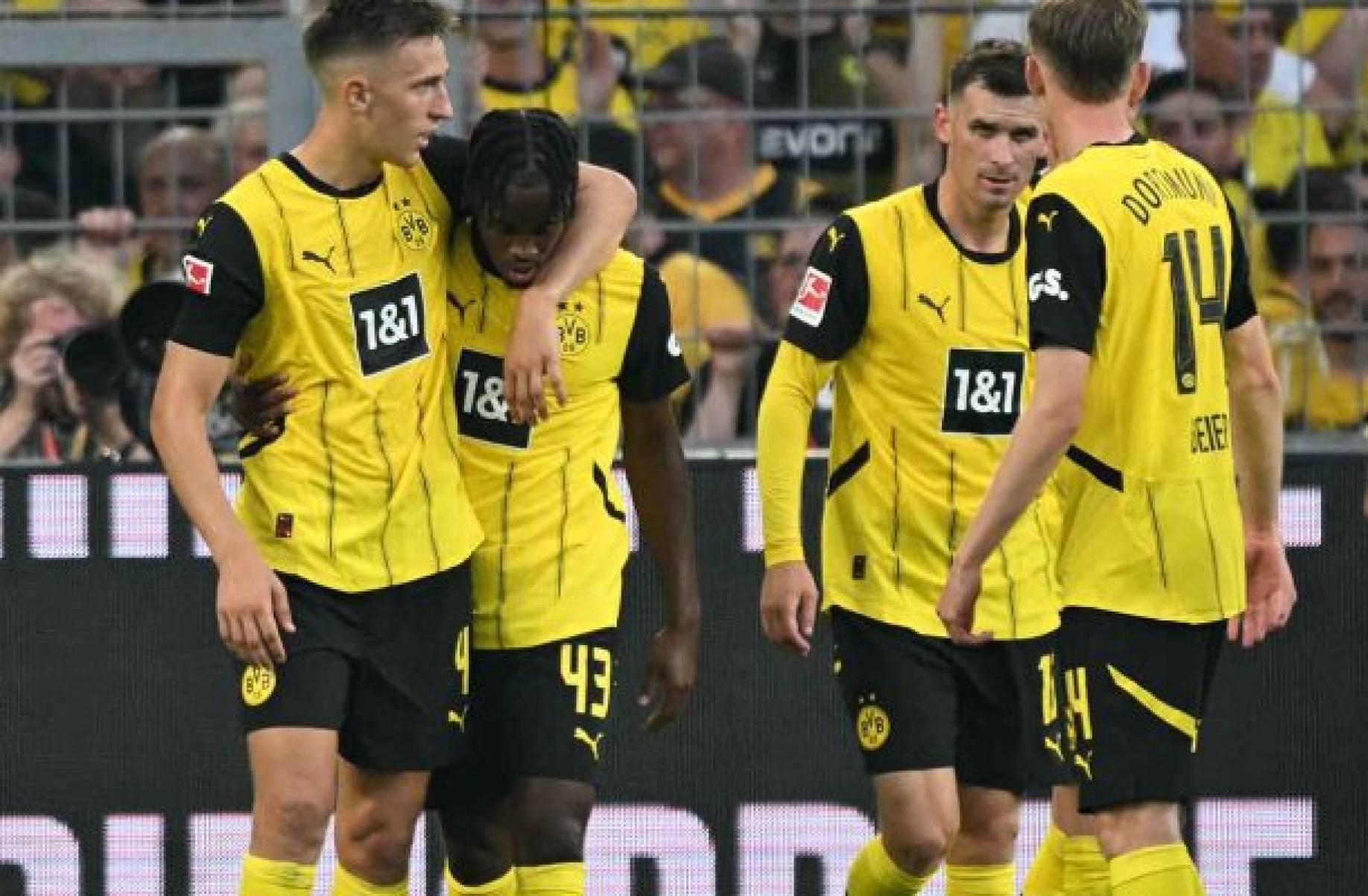 Dortmund derrota Eintracht Frankfurt na 1ª rodada do Campeonato Alemão