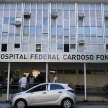 Técnico de enfermagem é investigado por fotografar paciente em cirurgia -  Fernando Frazão/Agência Brasil