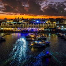 Novotel Recife Marina tem iluminação integrada à paisagem - DINO