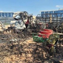 Incêndio em vegetação: escola de samba de BH alega prejuízo de R$ 100 mil - Jair Amaral/EM/D.A Press