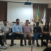 Gabriel Azevedo e Carlos Viana trocam ofensas: 'idiota' e 'laranja azeda' - ALESSANDRA MELO/EM/DAPRESS
