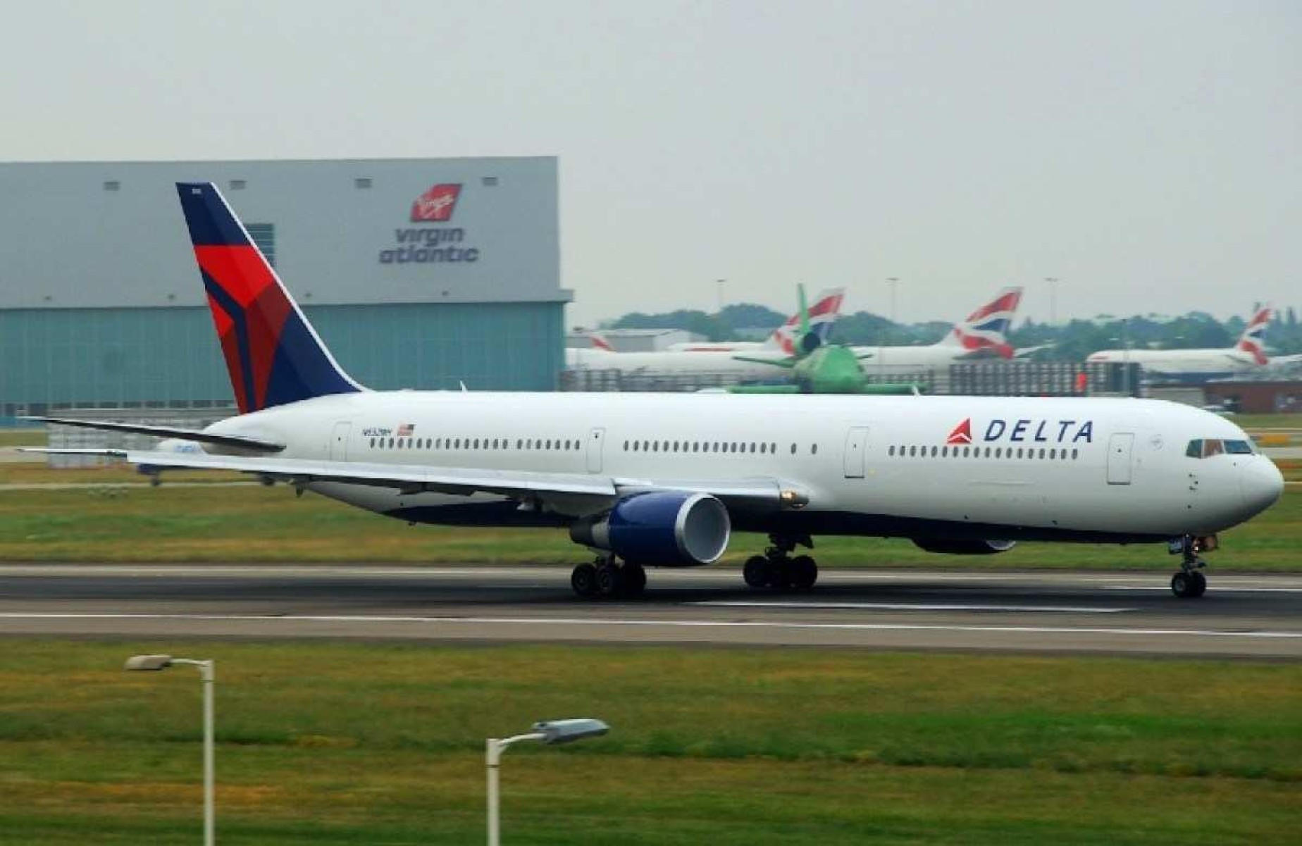  Incidente com Boing da Delta Airlines aconteceu no Aeroporto Internacional Hartsfield-Jackson, em Atlanta, nos Estados Unidos -  (crédito: Divulgação)