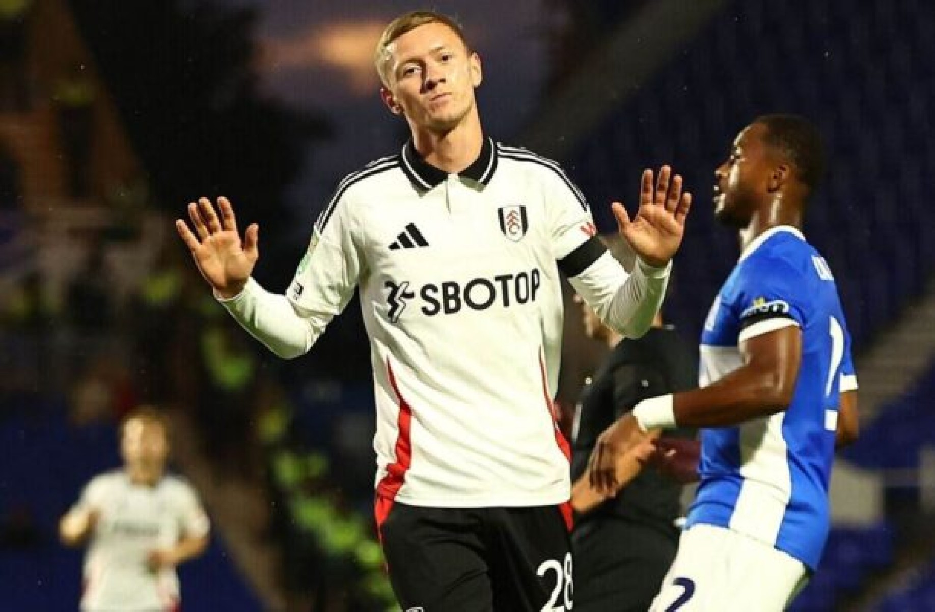 Com lei do ex, Fulham despacha o Birmingham na Copa da Liga Inglesa