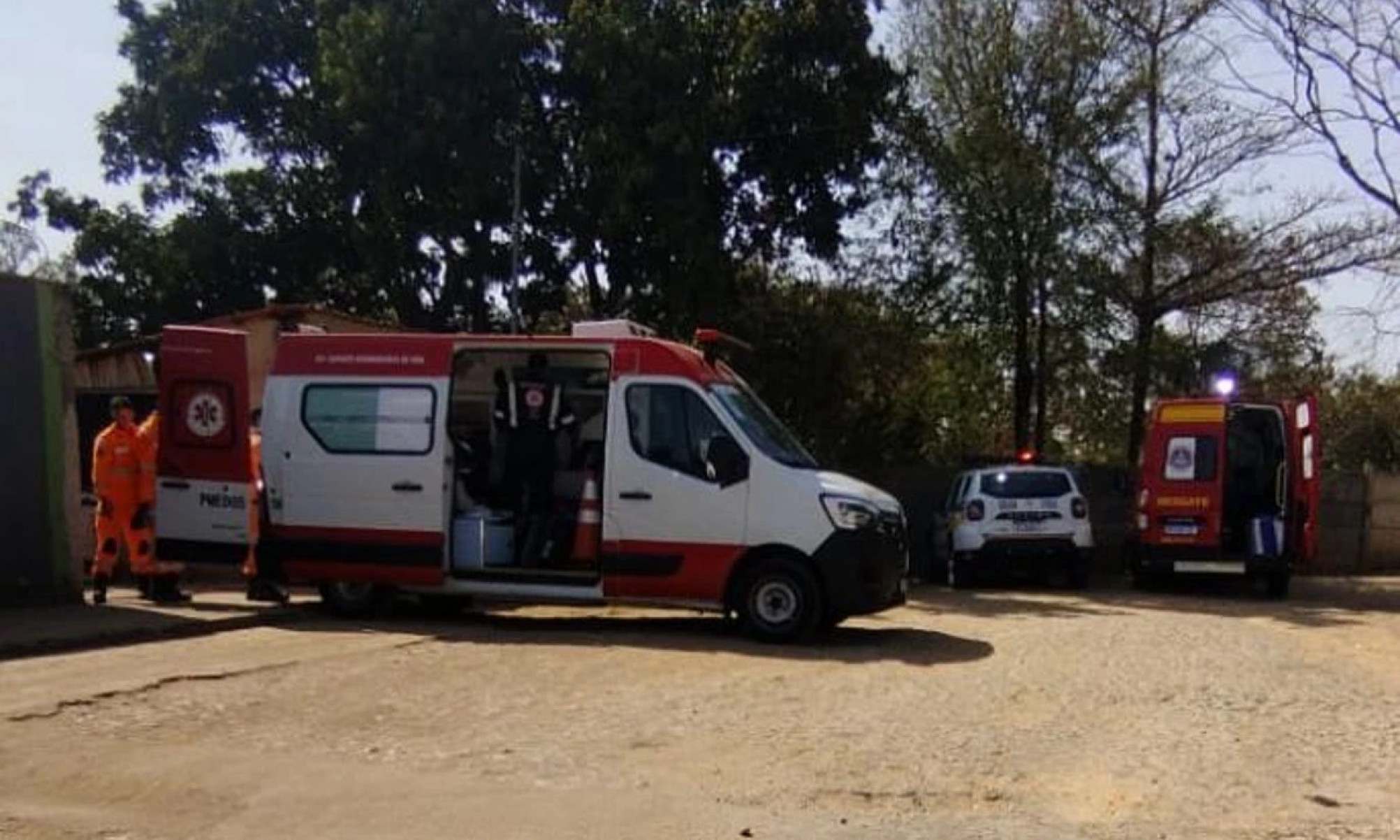 Moradores têm casa furtada, encontram suspeito e decepam dedos dele em MG