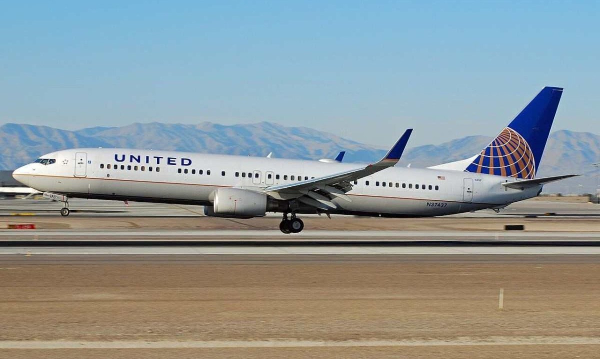 Boeing 737-900 da United, imagem meramente ilustrativa -  (crédito: 	Eddie Maloney/ Wikimedia commons)