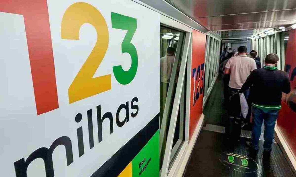 A 123 Milhas continua operando, mas não pode mais vender passagem e todos os serviços que já oferecia abaixo do preço de mercado e sem datas específicas -  (crédito: Juca Varella/Agência Brasil - 1º/9/23 )