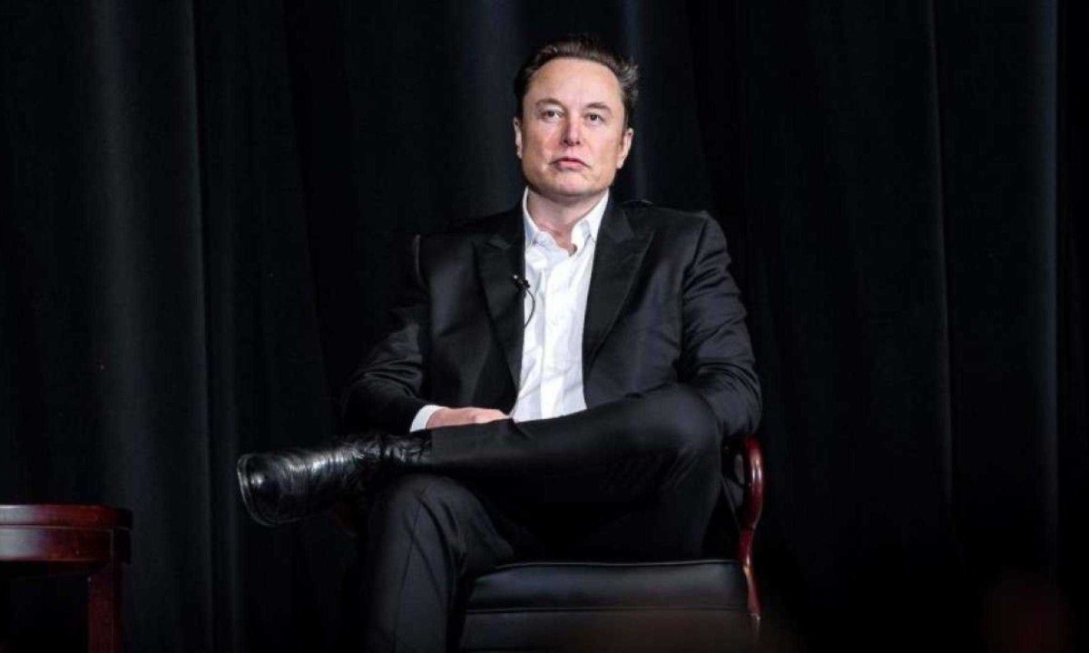 Empresário Elon Musk não cumpriu ordem do ministro Alexandre de Moraes de indicar um representante legal do X no Brasil, após fechamento da sede da empresa no país -  (crédito: WikimediaCommons)