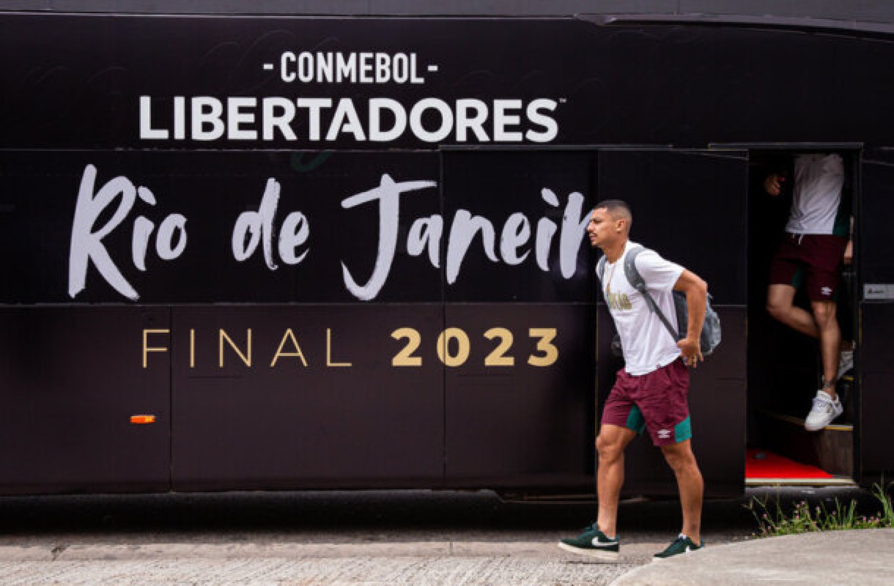 André embarca para a Inglaterra para fechar com o Wolves