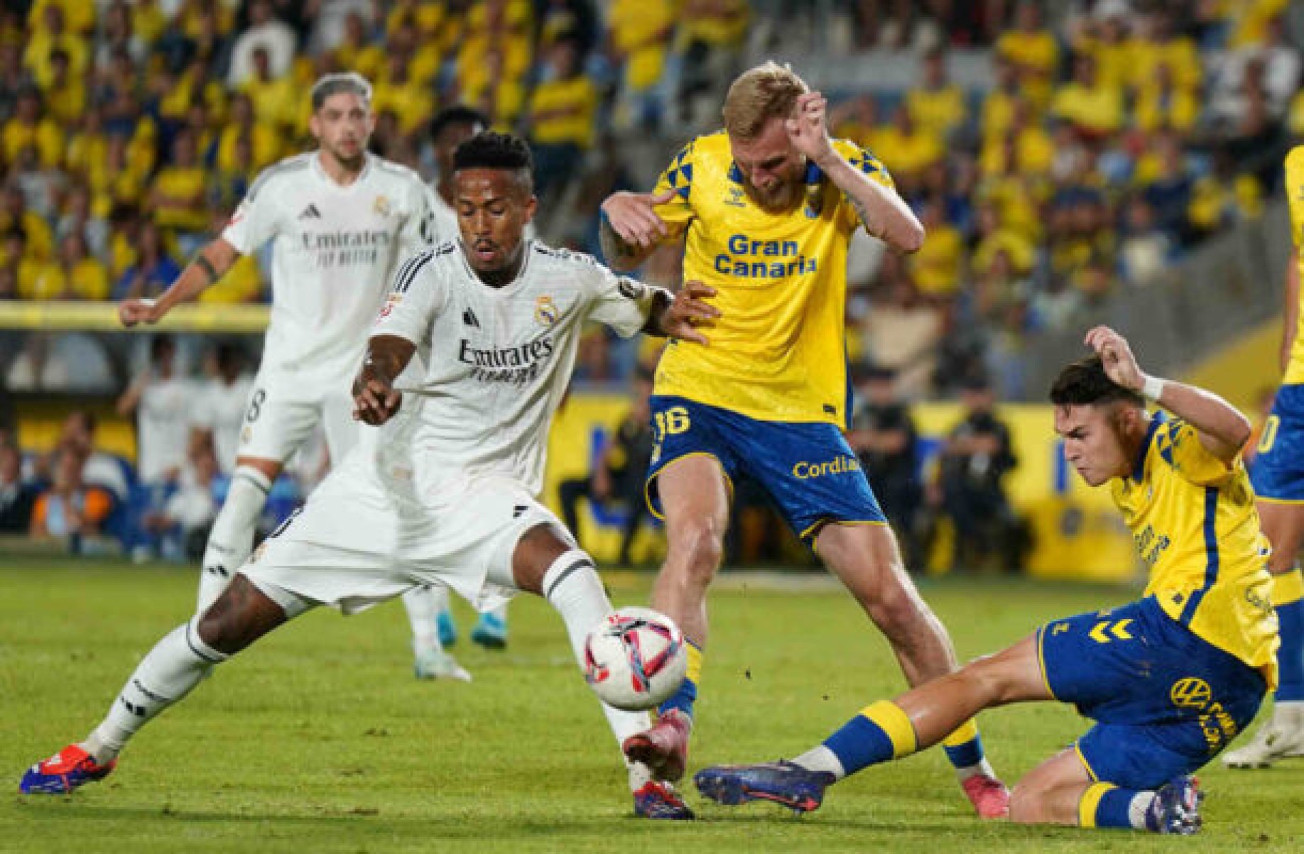 Real Madrid tropeça e fica no empate com o Las Palmas pela La Liga
