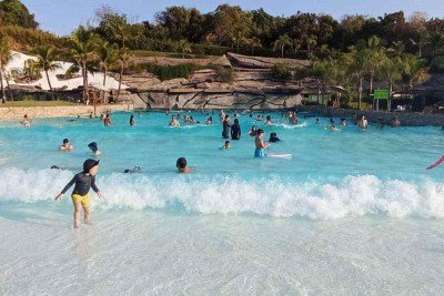 Principal atra&ccedil;&atilde;o do Hot Park, a Praia do Cerrado &eacute; a maior praia artificial com  &aacute;guas naturalmente quentes do mundo     -  (crédito: Carlos Altman/EM)