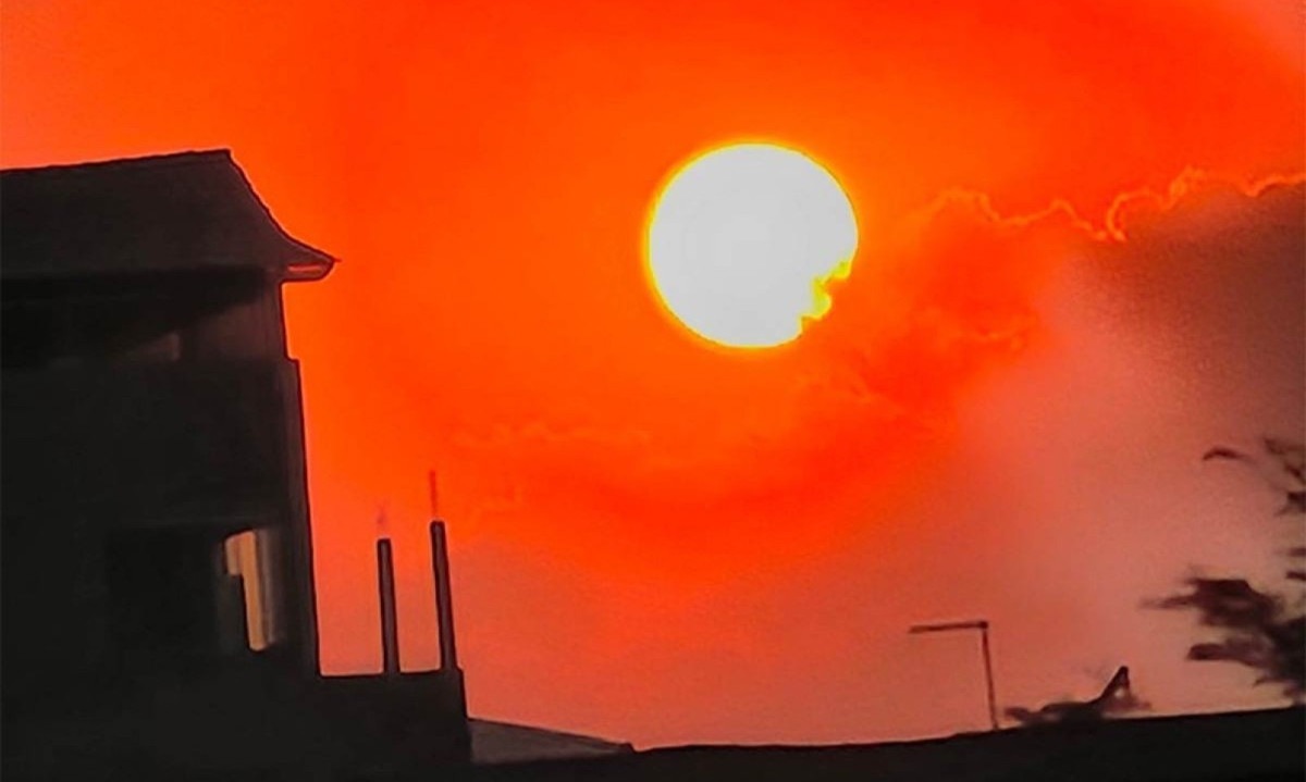 Onda de calor chega a Minas Gerais e dispara alerta pelo quarto mês do ano em Belo Horizonte -  (crédito: Jair Amaral/EM/D.A.Press)