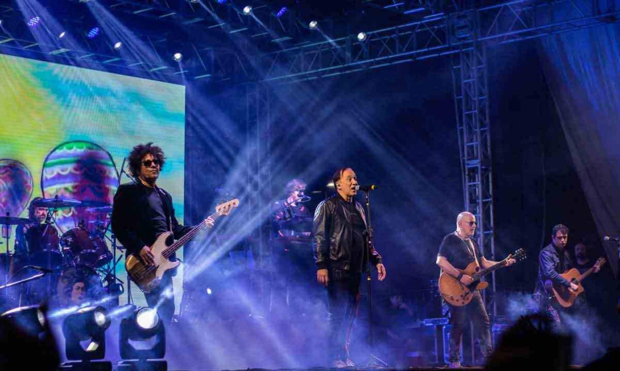 Biquini fez show em Nepomuceno e volta ao palco do Fenac, na final em Boa Esperança, no sábado -  (crédito: Festival Nacional da Canção/divulgação)