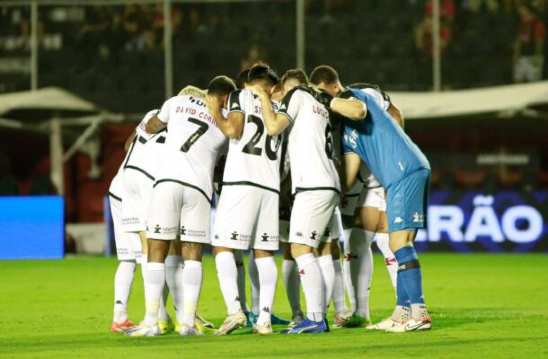 João Victor amplia lista de artilheiros do Vasco no ano; saiba