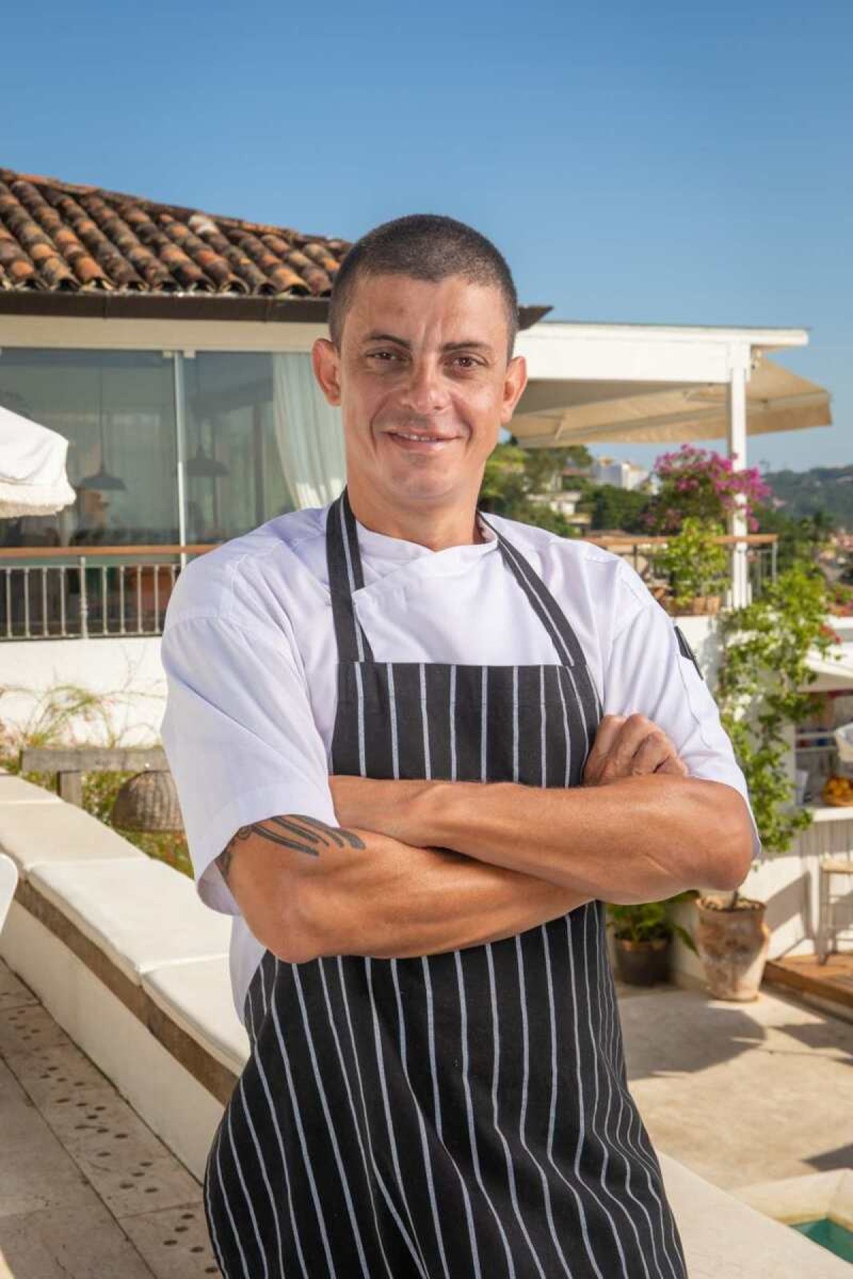 'Criamos sabores que harmonizam com a vista deslumbrante do mar' - Filipe dos Santos, Chef do Casas Brancas Hotel Boutique &SPA 