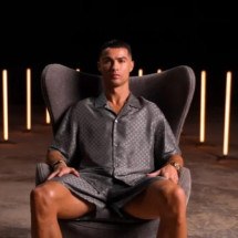 Cristiano Ronaldo atinge números históricos em pouco menos de duas semanas no Youtube -  (crédito: Foto: Reprodução)