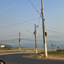 Horizonte de Nova Lima amanhece encoberto por fumaça de incêndio em mata - Rebeca Nicholls / E.M / D.A Press