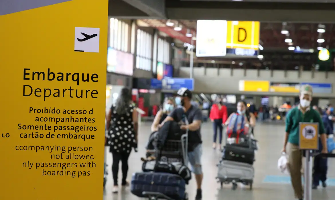 Aeroporto de Guarulhos volta a ter problemas com sinal de GPS -  (crédito: EBC)