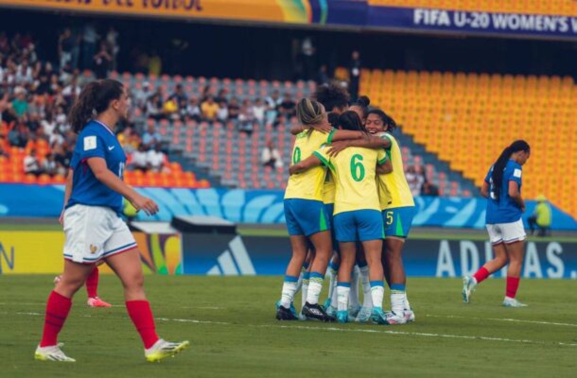 Brasil vence a França e se classifica no Mundial Feminino Sub-20