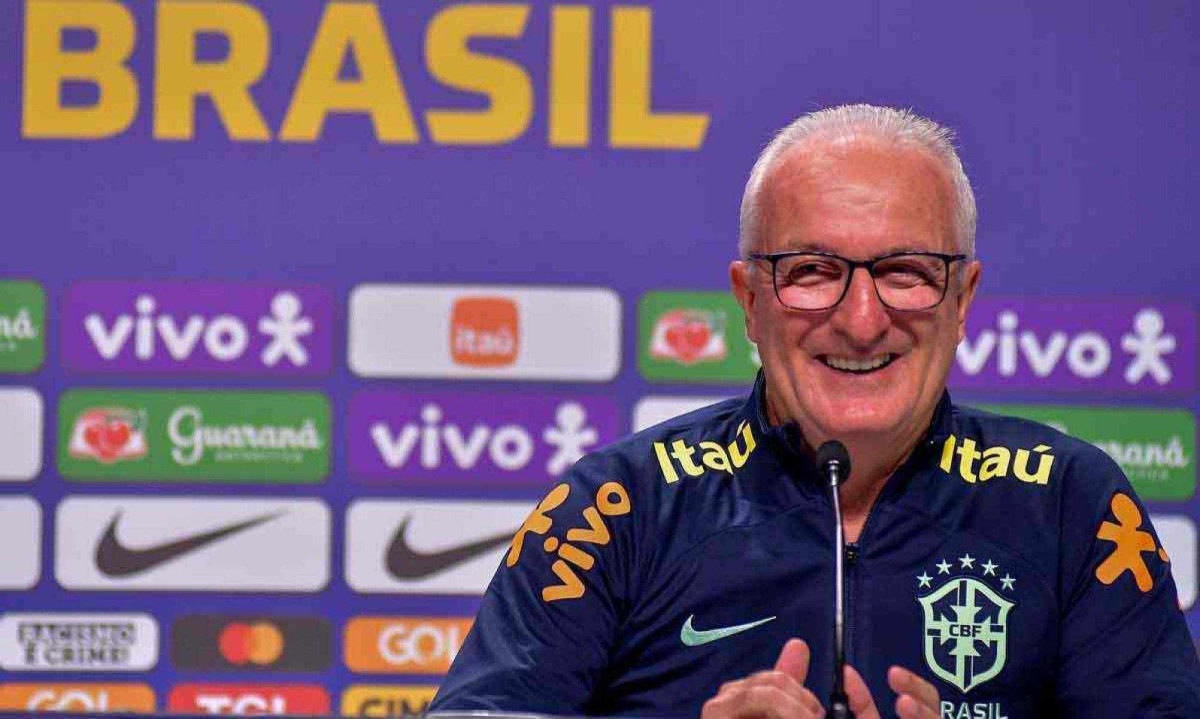 Dorival Júnior continua convocando jogadores que fracassaram em outras Copas, como o atacante Neymar -  (crédito: CBF/Divulgação)