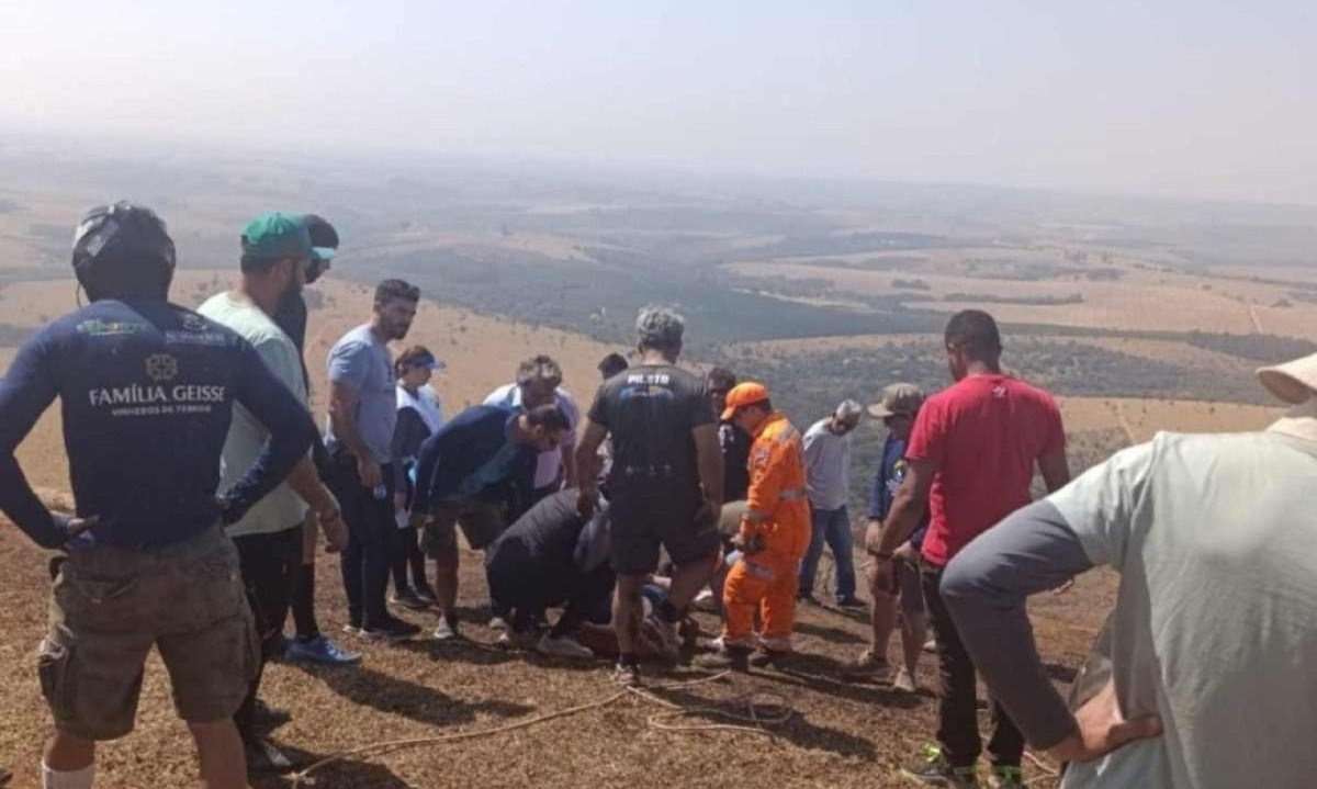 O atleta participava da segunda etapa do Campeonato Brasileiro de Parapente 2024 -  (crédito: Divulgação CBMMG)