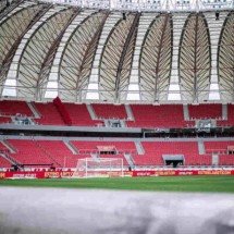 Torcida do Internacional presente em peso no Beira-Rio, após a reabertura do estádio -  (crédito: Foto: Divulgação/Internacional)