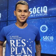 Fernando Henrique não teve sequência com a camisa do Cruzeiro  -  (crédito: Fotos : Staff images / Cruzeiro)