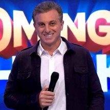 Rico desde que nasceu, Luciano Huck faz 53 anos. Veja famosos com berço de ouro - Reprodução de TV / Globo