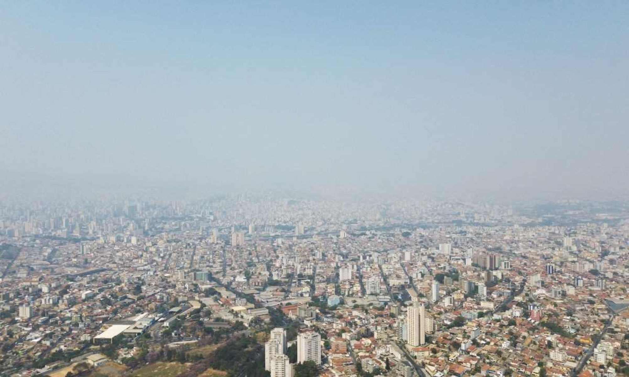 Onda de calor pode fazer termômetros se aproximarem dos 40ºC em MG