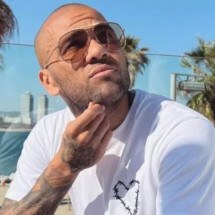 Daniel Alves tem participado de campeonatos amadores de futebol em Barcelona - (crédito: Foto: Reprodução rede social) Daniel Alves tem participado de campeonatos amadores de futebol em Barcelona - (crédito: Foto: Reprodução rede social)