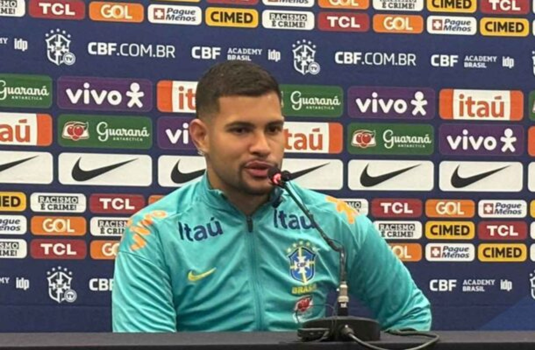 Bruno Guimarães lamenta nova lesão de Pedro: ‘Uma grande perda’