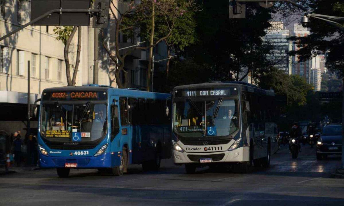 Avenida Afonso Pena, no Centro de Belo Horizonte, sofrerá alterações de trânsito no feriado (7/9) -  (crédito: Tulio Santos/EM/D.A.Press)