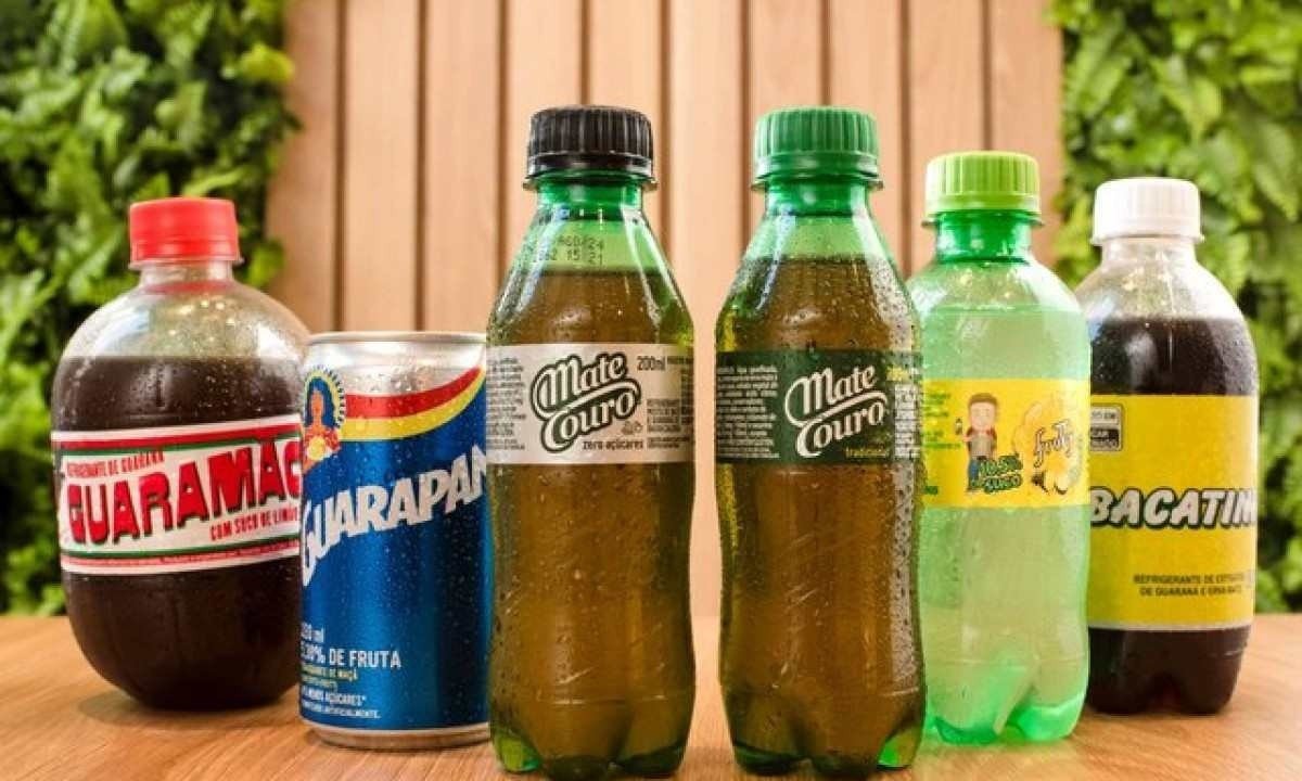 O estabelecimento traz refrigerantes típicos de Minas Gerais -  (crédito: SouldeQueijo/Divulgação)