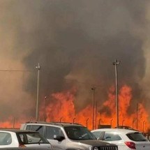 Chamas atingem vegetação próxima à UFU e campus é evacuado - Reprodução