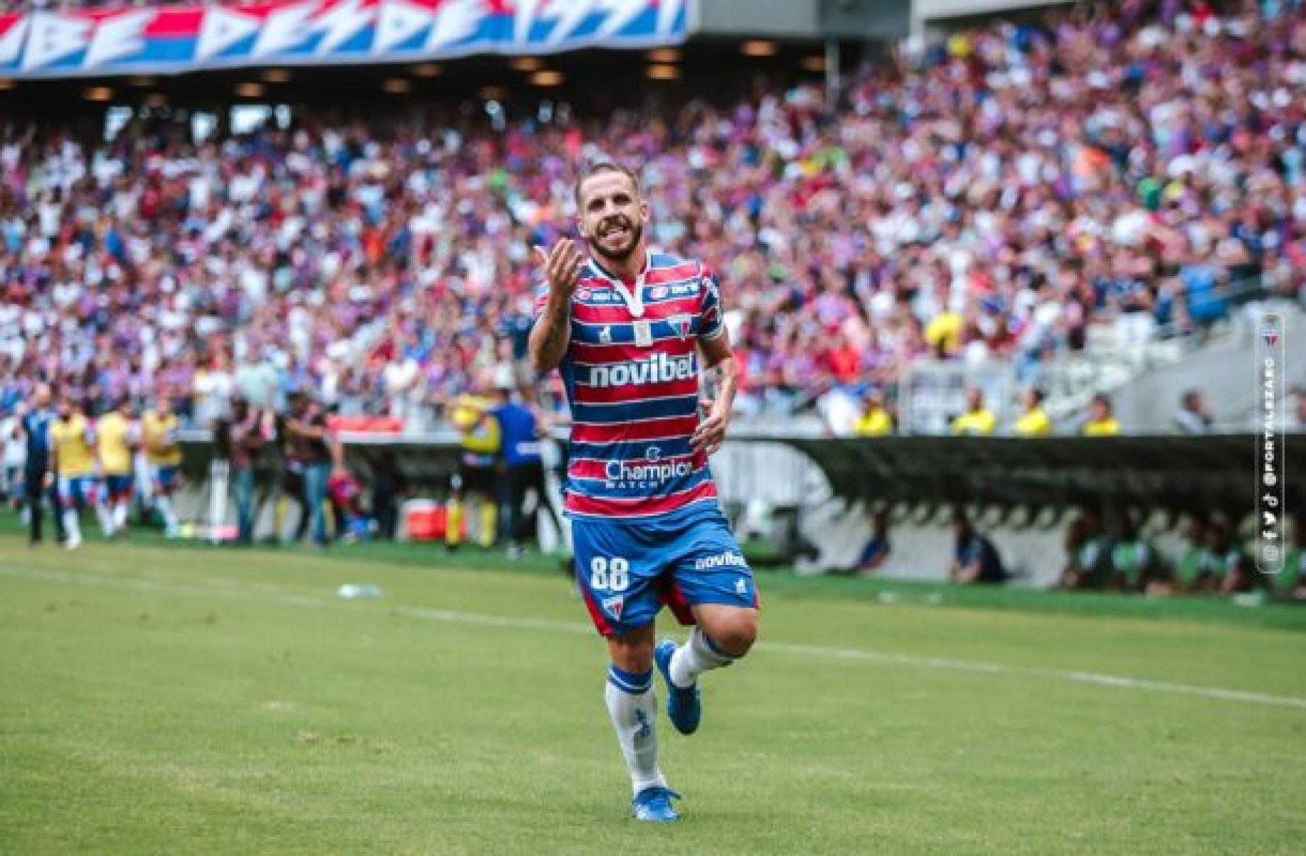 Lucas Sasha comemora boa fase no Fortaleza: ‘Felicidade muito grande’