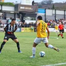 Athletic e Ypiranga não tiraram o zero do placar -  (crédito: Foto: Pablo Nunes / YFC)