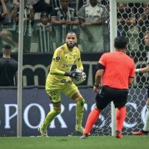 Everson viveu problemas de natureza psicológica na própria pele  -  (crédito: Foto: Pedro Souza/Atlético)