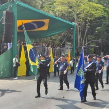 Fuad e Gabriel dividem palanque em desfile de 7 de Setembro - Jair Amaral/EM/DA Press