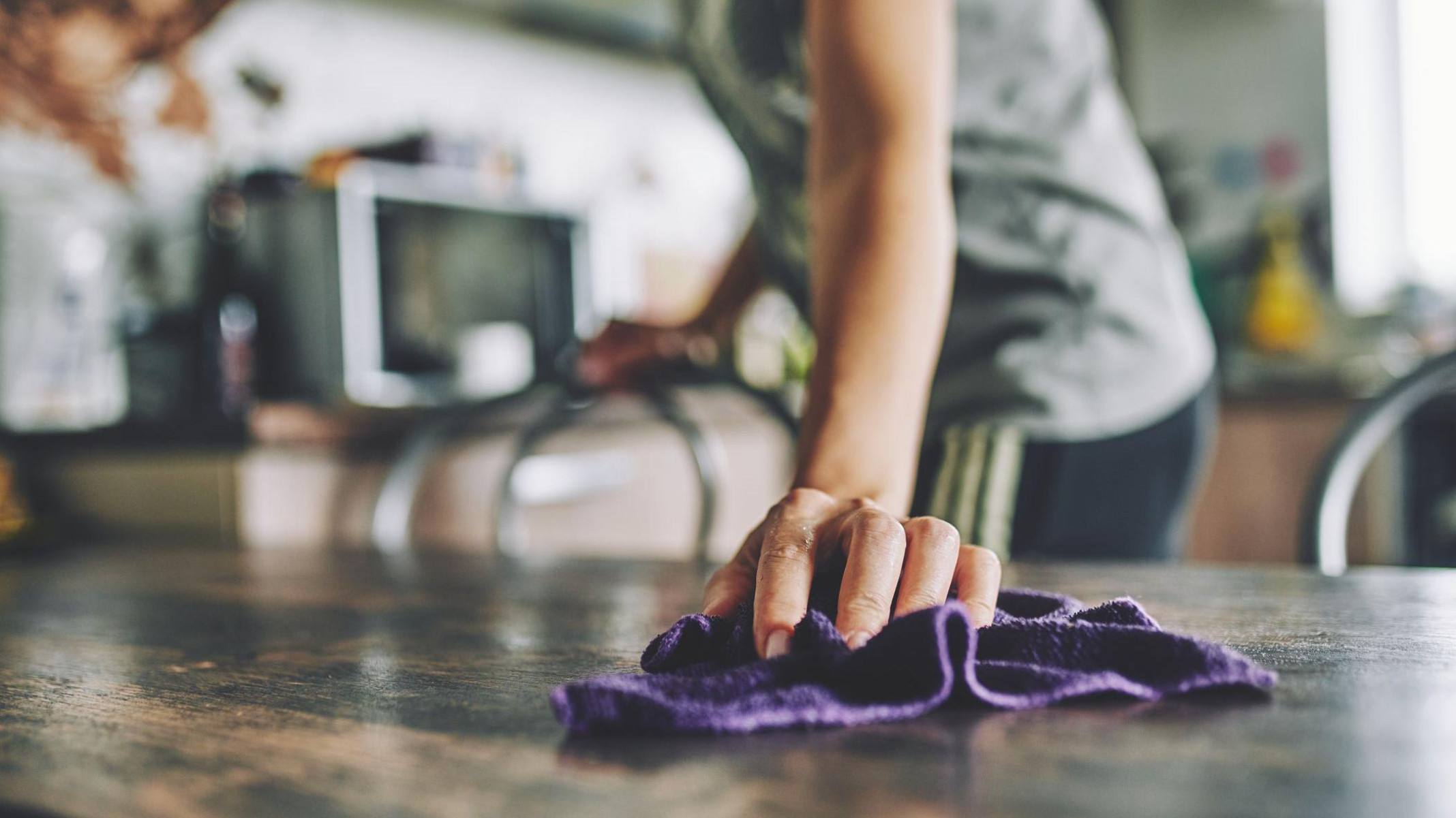 O impacto dos micróbios de casa na sua saúde