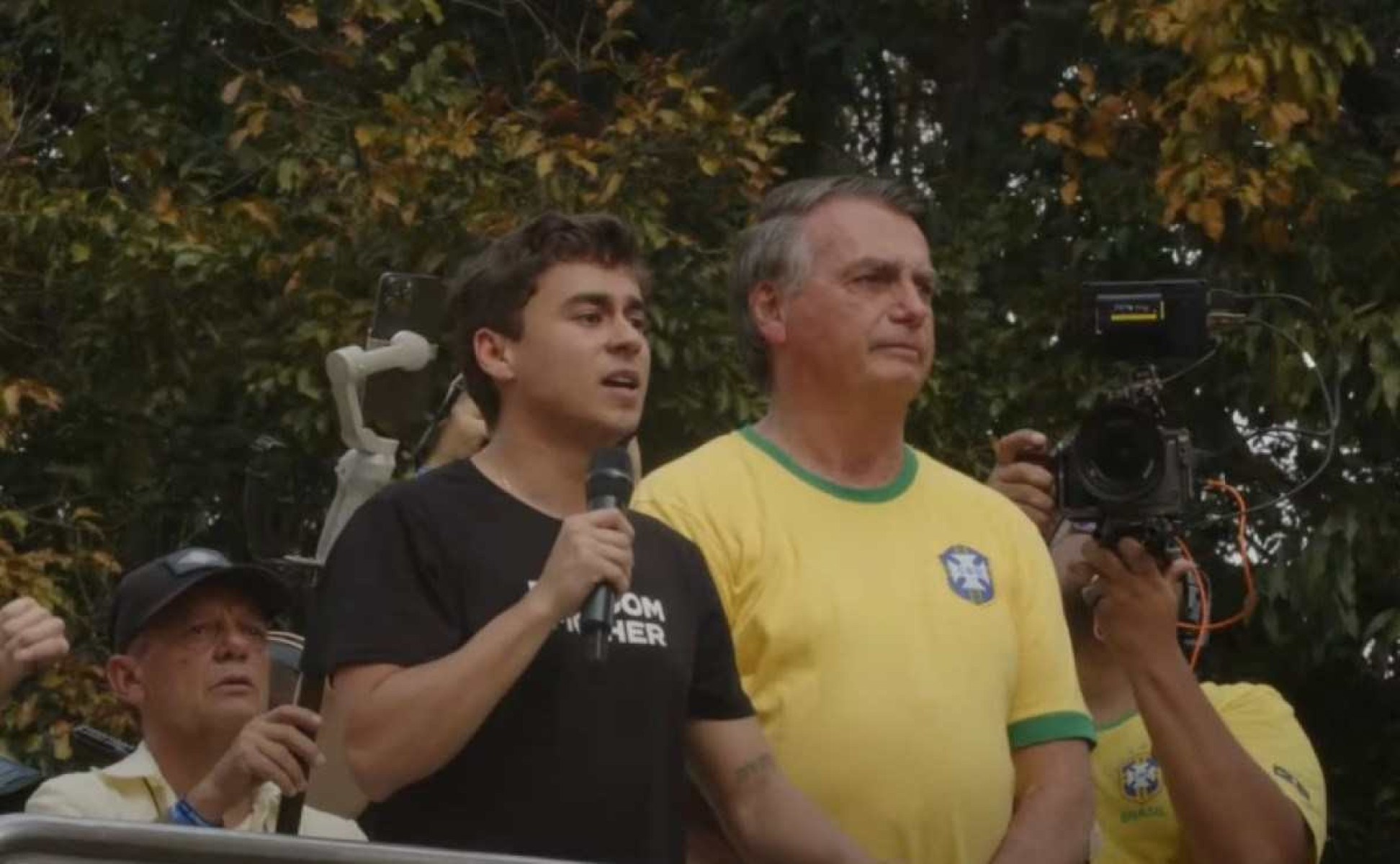 Nikolas fez ataques a Moraes e Lula e ainda exaltou Elon Musk e Jair Bolsonaro -  (crédito: Silas Malafaia/YouTube)