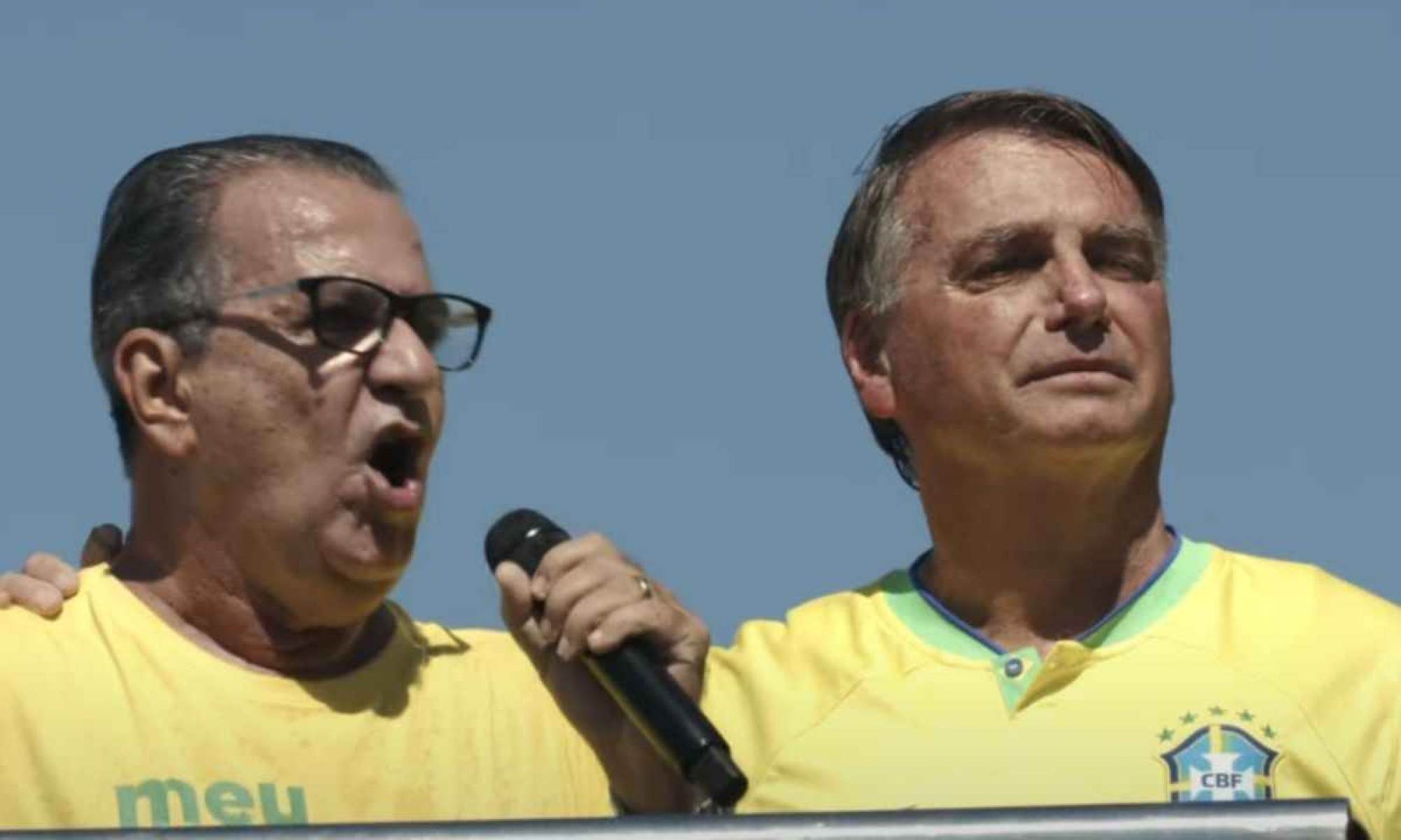 Pastor Silas Malafaia e Jair Bolsonaro (PL) durante ato de 7 de Setembro na Avenida Paulista -  (crédito: Reprodução/Youtube)