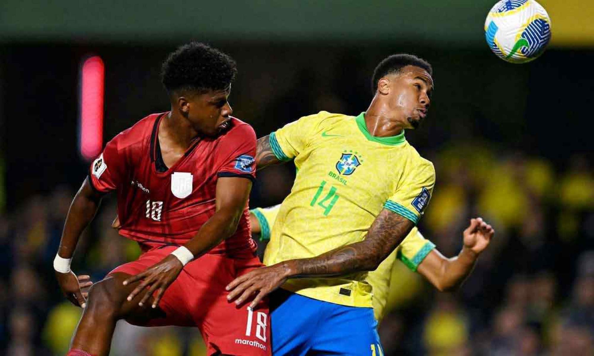 Brasil e Equador se enfrentaram no Couto Pereira, em 6 de setembro, pelas Eliminatórias Sul-Americanas -  (crédito: Mauro Pimentel/AFP)