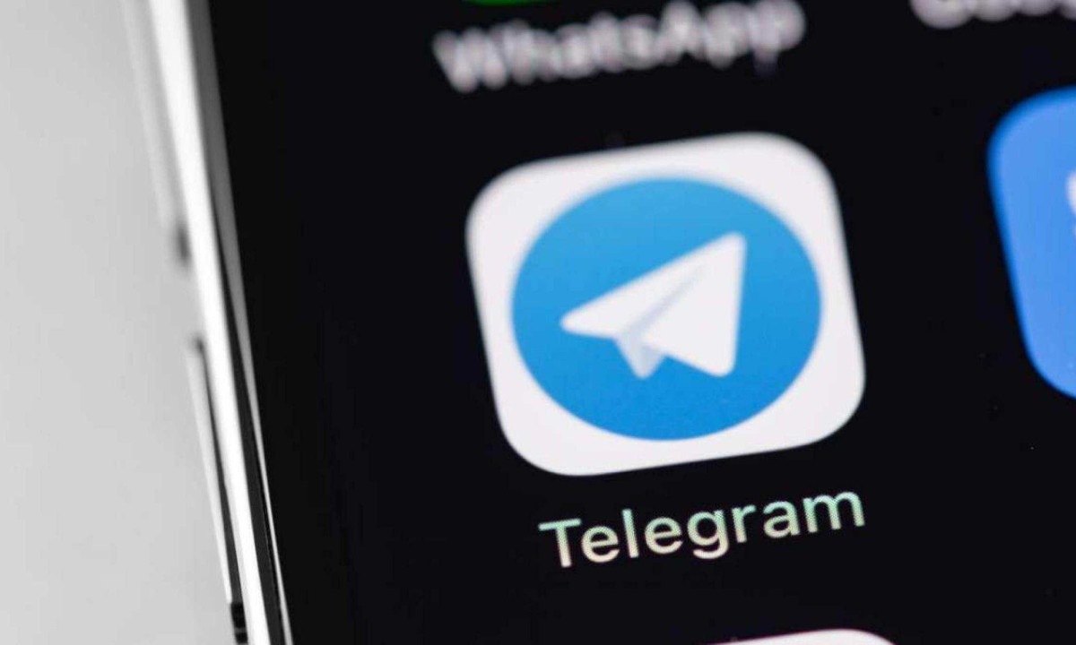 Telegram teria ado por mudanças recentes que deixaram a plataforma de mensagens mais segura para os seus usuários -  (crédito: depositphotos.com / Primakov)