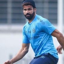 Diego Costa vem de lesão e precisa readquirir ritmo de jogo -  (crédito: Foto: Luis Erbes/GREMIO FBPA)