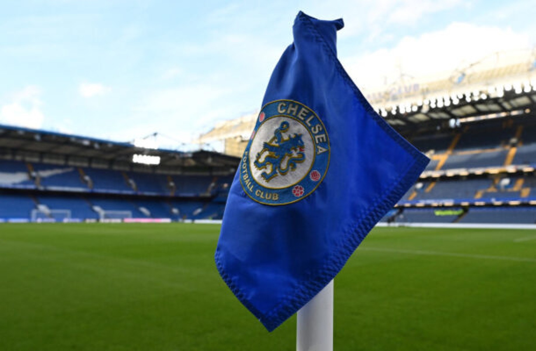 Chelsea avalia construção de novo estádio