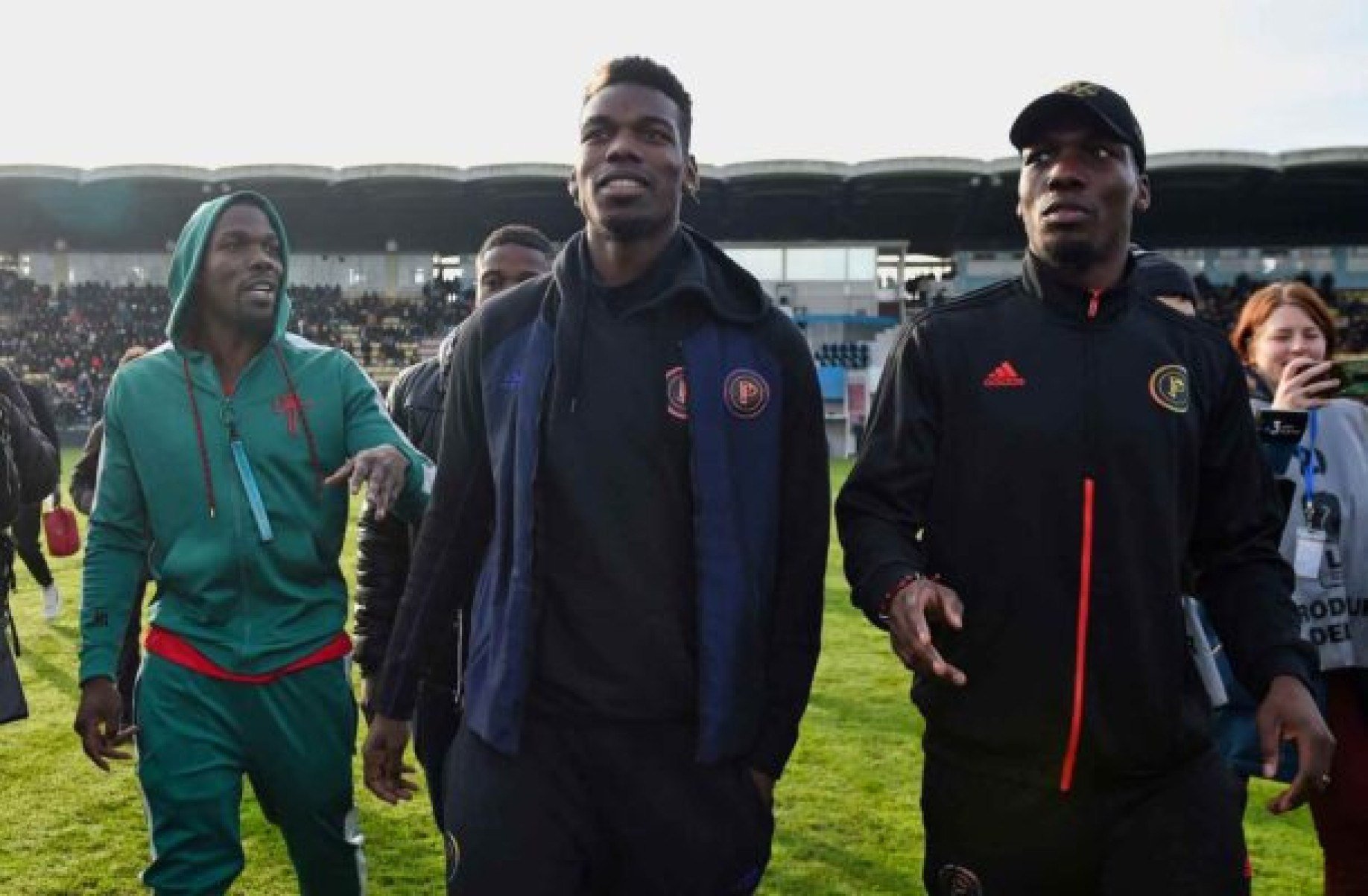 Irmão e amigos de Paul Pogba vão a julgamento na França por crimes contra o jogador