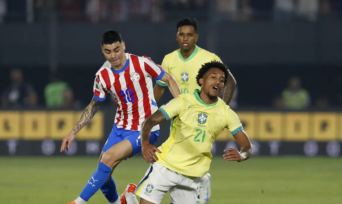 Eliminatórias: Brasil joga mal e perde para o Paraguai por 1 a 0 -  (crédito: EBC)