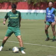 Cano está pronto para retornar ao gramados com a camisa do Fluminense - (crédito: Foto: Marcelo Gonçalves/Fluminense) Cano está pronto para retornar ao gramados com a camisa do Fluminense - (crédito: Foto: Marcelo Gonçalves/Fluminense)